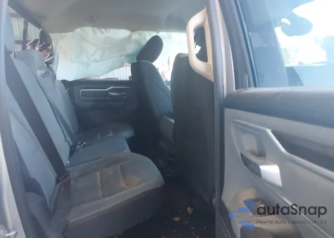 2020 Ram 1500 Big Horn 4X4 6'4 Box z USA, uszkodzony, nr VIN 1C6SRFBT2LN246779